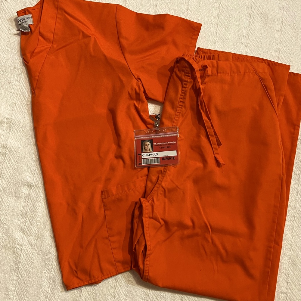ORANGE IS NEW BLACK HALLOWEEN COSTUME CHAPMAN